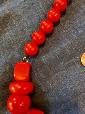 Vintage red 2025 bead necklace